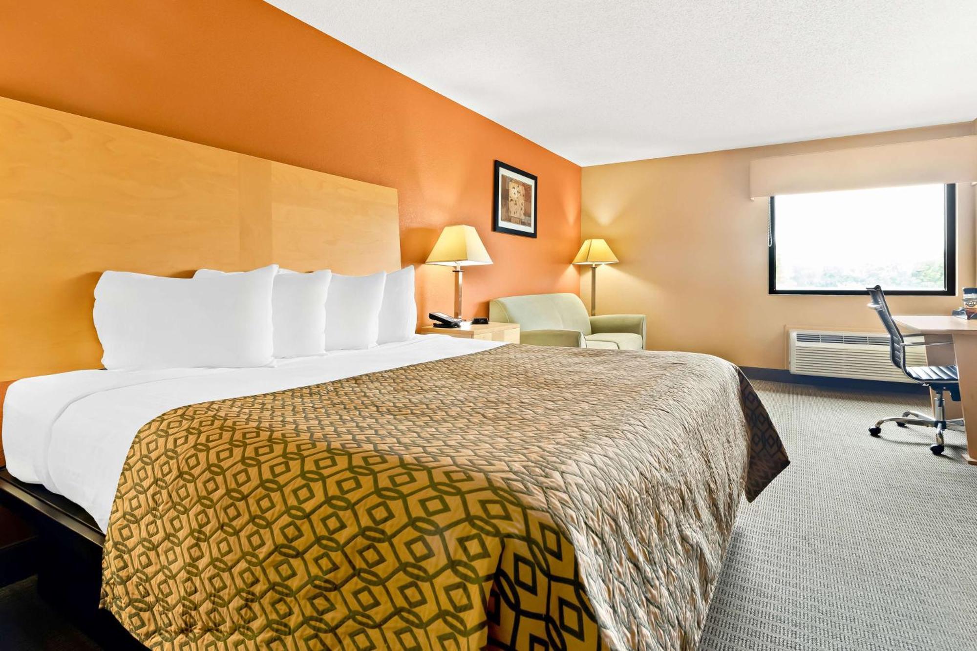 Hotel Western 3*
